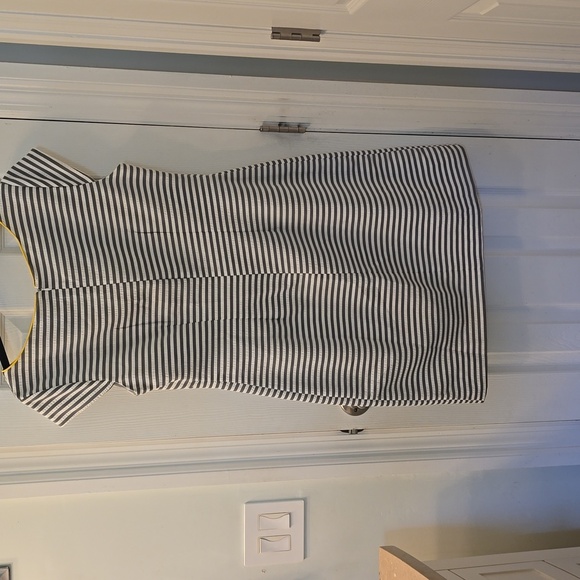 New Directions Lined Gray & White Preppy Seersucker Dress Size 10 Like New - Picture 2 of 7
